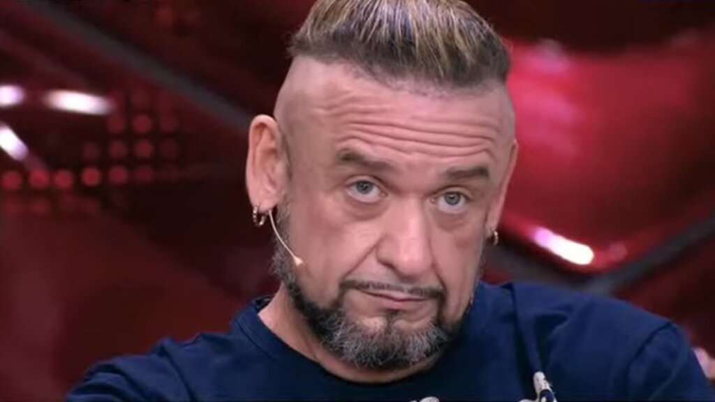 Звезда «Кривого зеркала» Александр Морозов попал в страшную аварию