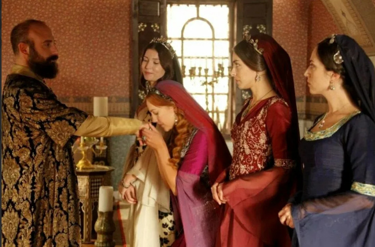 Влюбилась и пошла на кастинг: Как получила роль главная актриса «Великолепного века»