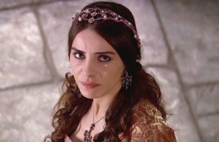 Опять наврали: Как создатели «Великолепного века» нагло изменили судьбу Махидевран