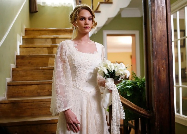 Фарах Зейнеп Абдуллах сыграет Бихтер в новой экранизации «Запретной любви»