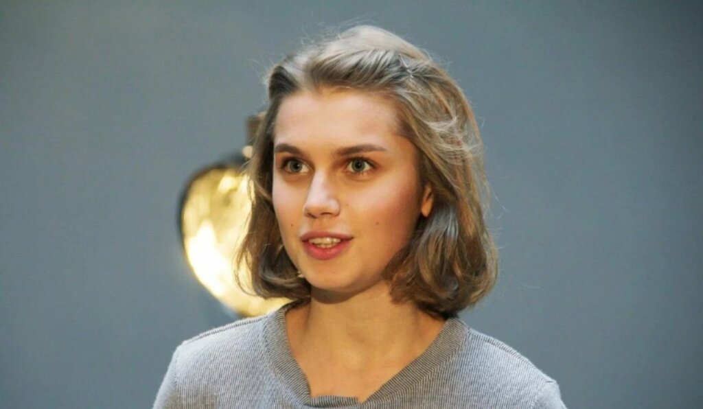 После скандала Дарью Мельникову вернули в «Папины дочки»