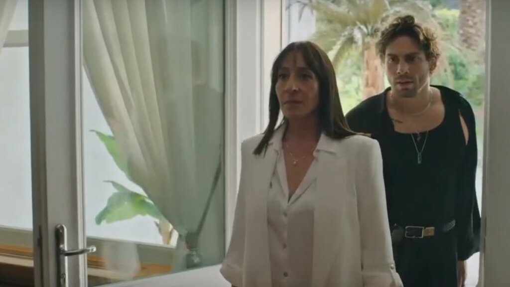 Нюкет и Кайя — новые члены семьи Корхан: что показали во 2 серии 2 сезона «Зимородка»