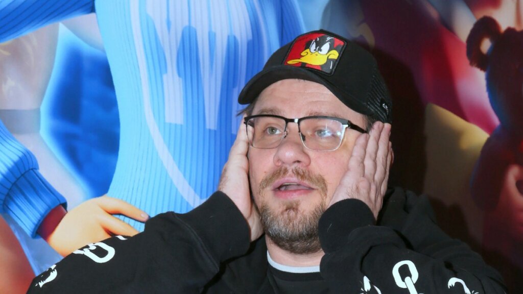 Гарик Харламов слег с тяжелым недугом и экстренно отказался от съемок. Вот что случилось (видео)