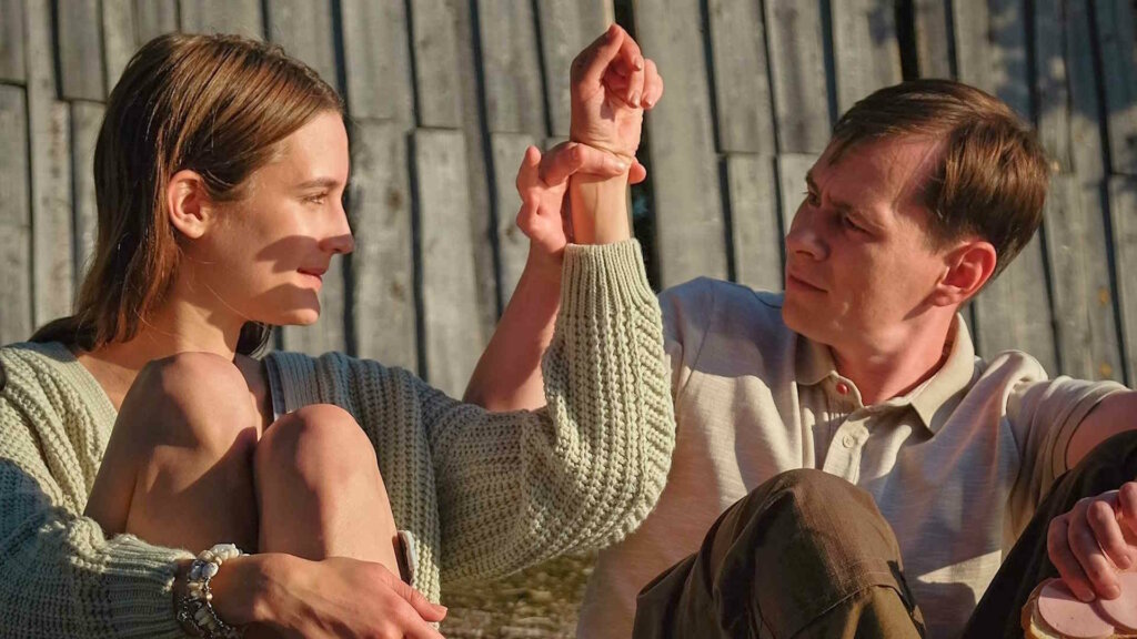 Дочь Янковского Лиза выходит замуж в Париже: что известно об избраннике