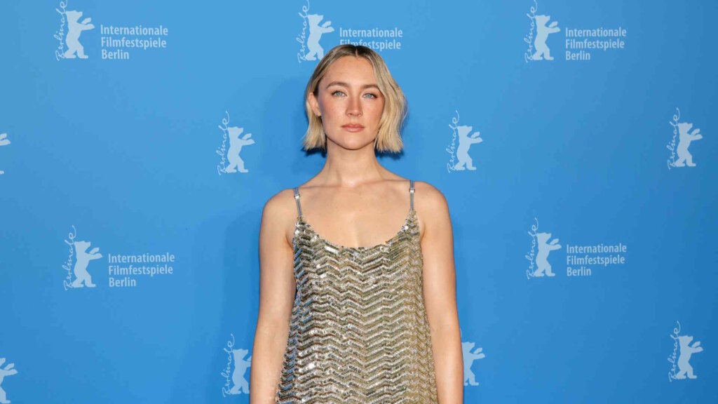 Звезда фильма «Леди Берд» Сирша Ронан сыграла тайную свадьбу со звездой сериала «Война и мир»