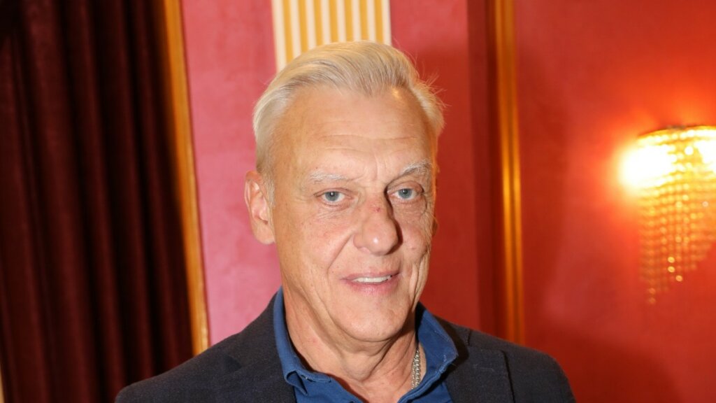 Александр Половцев раскрыл правду о ссоре с актерами сериала «Улицы разбитых фонарей»