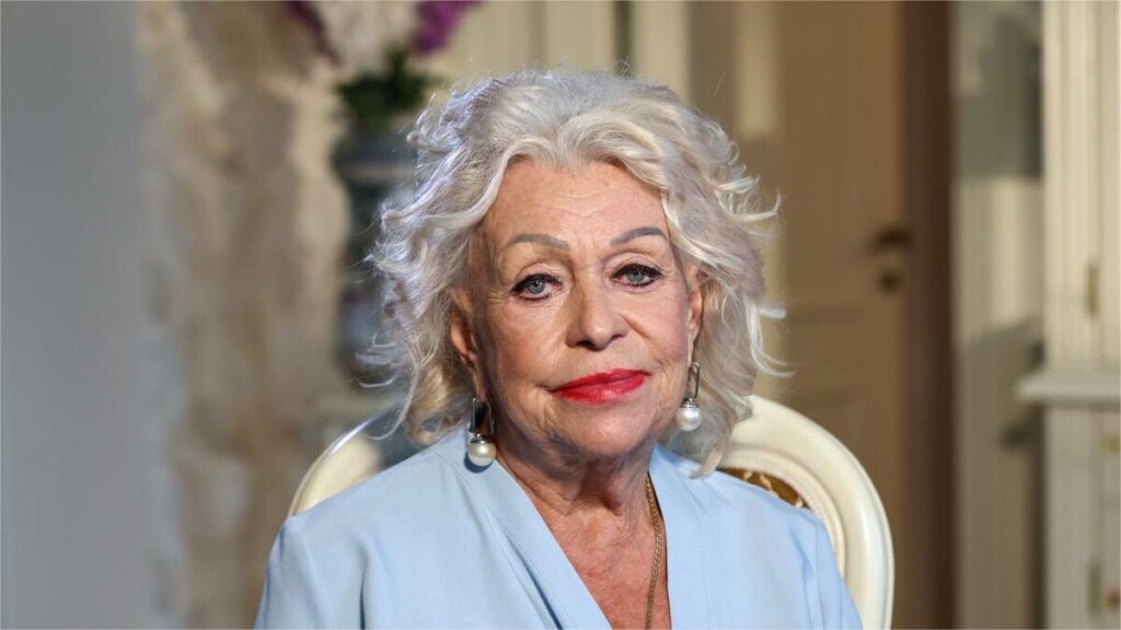 Вдова Николая Караченцова рассказала о приставаниях Александра Збруева