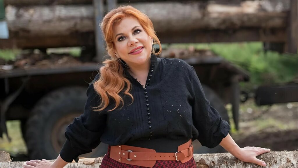 53-летняя Марина Федункив крестила новорожденного сына