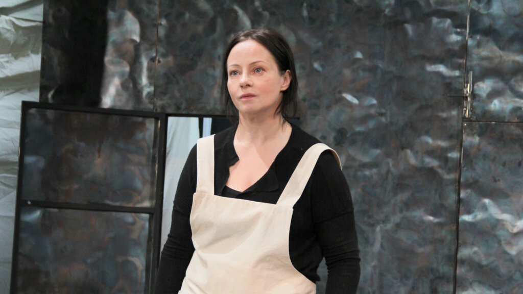 Умерла звезда сериала «Королева Марго» Евгения Добровольская