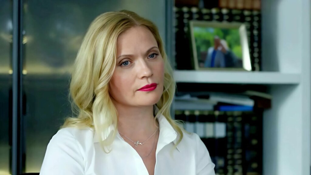 Вышла замуж за режиссера, но так и не стала мамой: как живет бездетная звезда сериала «Осколки» Татьяна Черкасова