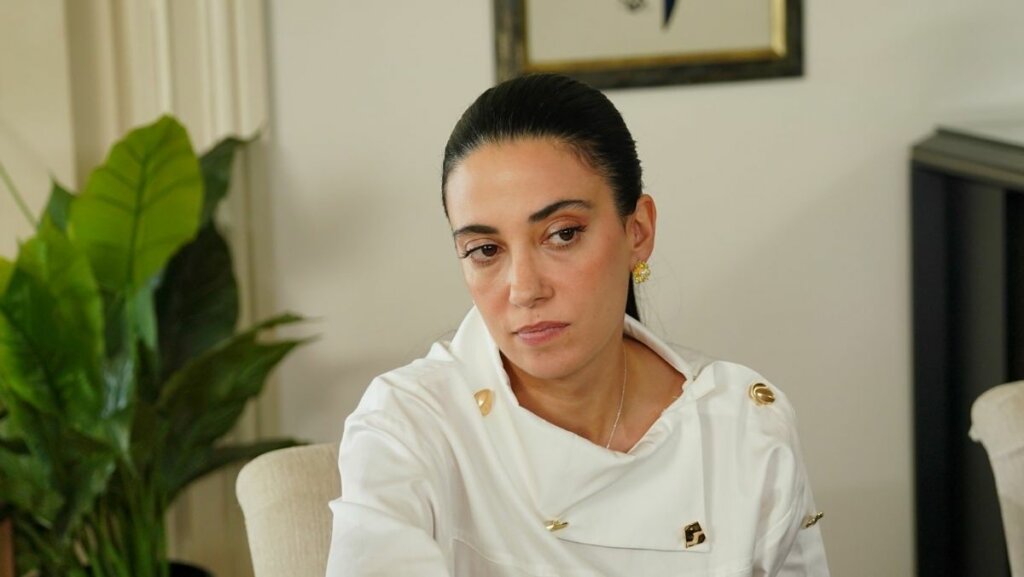 Проблемы Нурсемы и страх Ишил: Описание 102 серии «Клюквенного щербета»