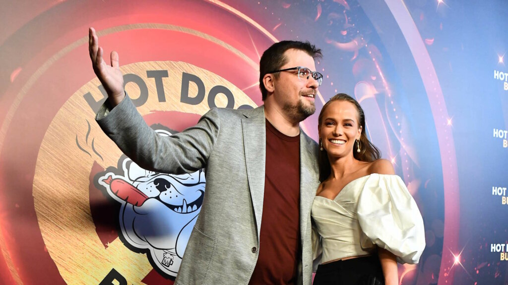 «Я тоже начинаю подозревать»: Гарик Харламов высказался о беременности Катерины Ковальчук