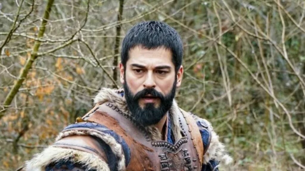 Османа не будет: Бурак Озчивит покинул турецкий сериал «Основание. Осман»