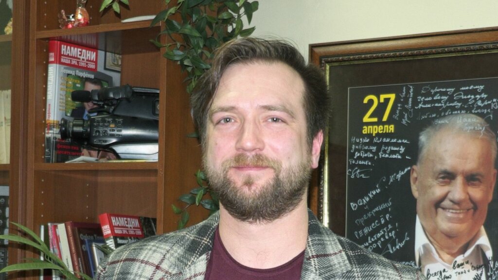 Актер Петр Красилов впервые рассказал о третьей тайной свадьбе и супруге-поклоннице