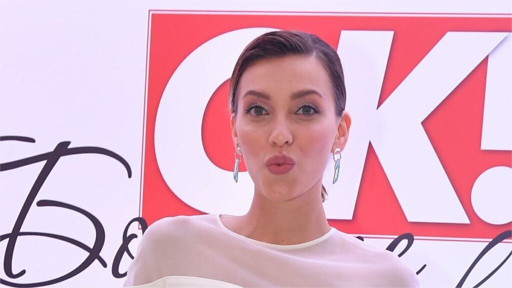 Недавно родившая Регина Тодоренко показала фото в купальнике: «Хочу блистать»