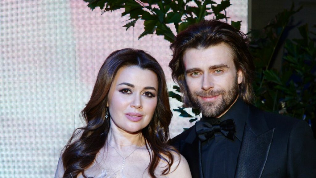 Мама Анастасии Заворотнюк впервые публично обратилась к Чернышеву: вот почему