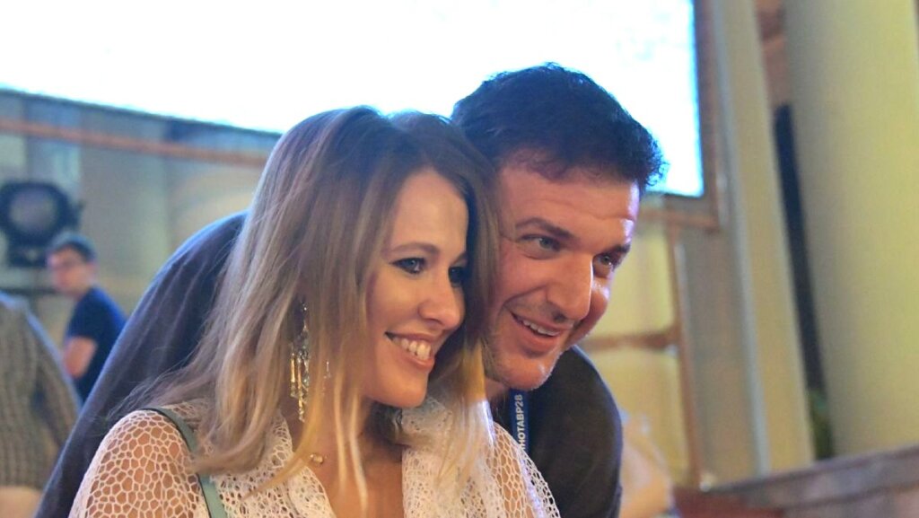 Больше похож на маму: Бывший муж Собчак показал подросшего сына от теледивы