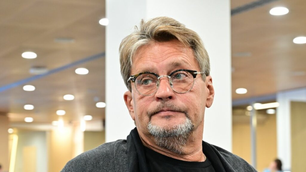 Печальная правда Александра Домогарова о сгоревшей от рака жене: вот что сказал