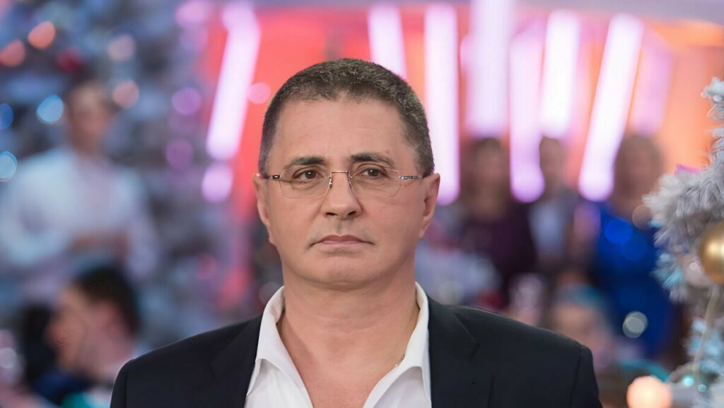 Александр Мясников впервые показал внебрачную дочь: Полина выросла красавицей