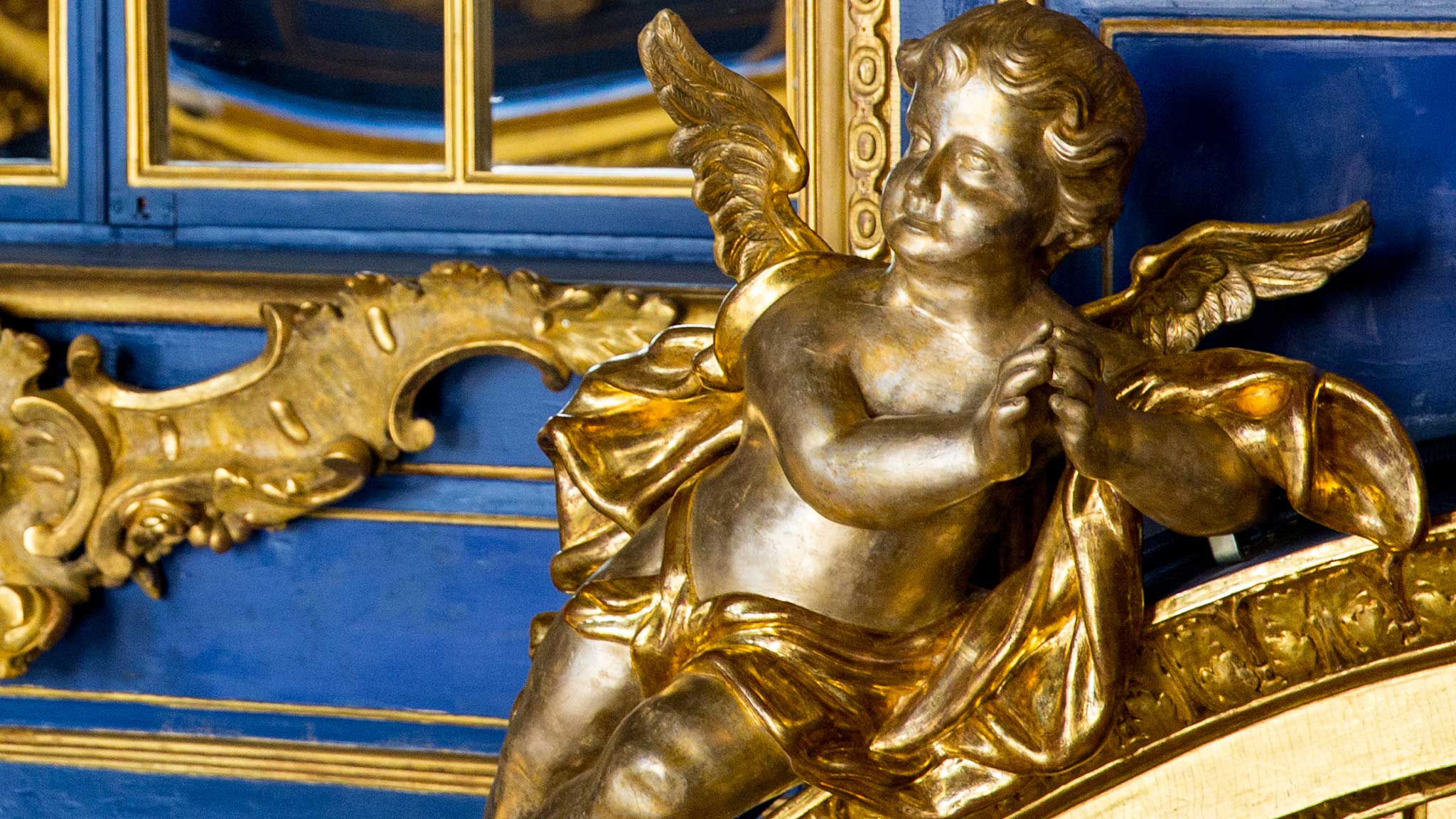 интерьер церкви воскресения христова в царском селе после реставрации