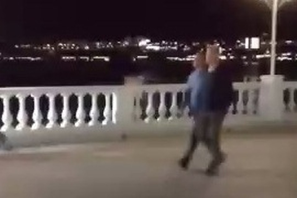 Картинки по запросу кондратьев с абрамовичем в геленджике