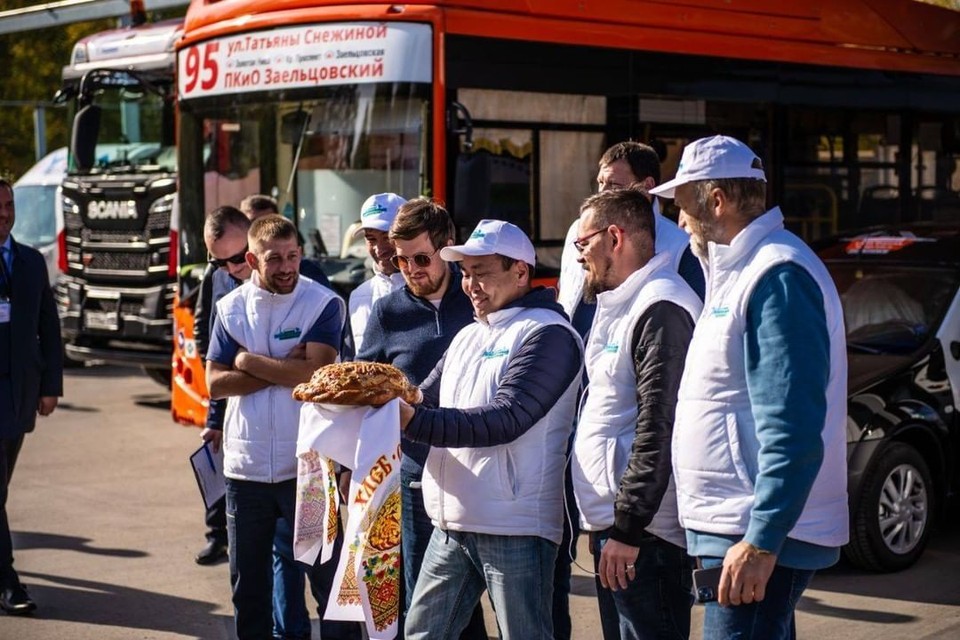 Участников автопробега по всей стране встречают как почетных гостей. Фото пресс-службы главы Якутии.