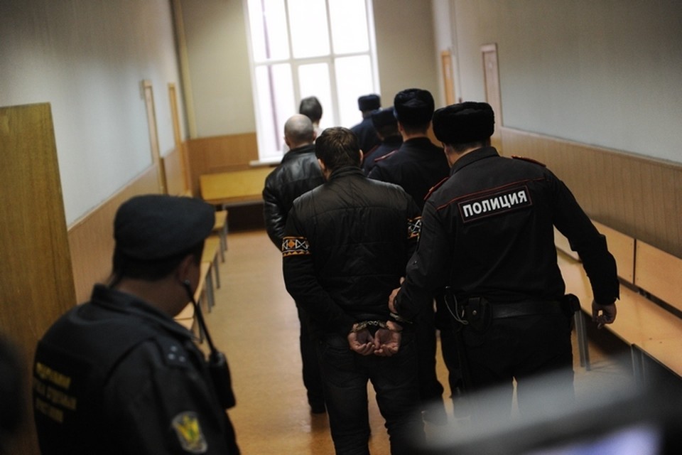 банк осужденных. заключенный под стражу. задержанные за решеткой. димитровский районный суд кострома. сизо 2 екатеринбург.