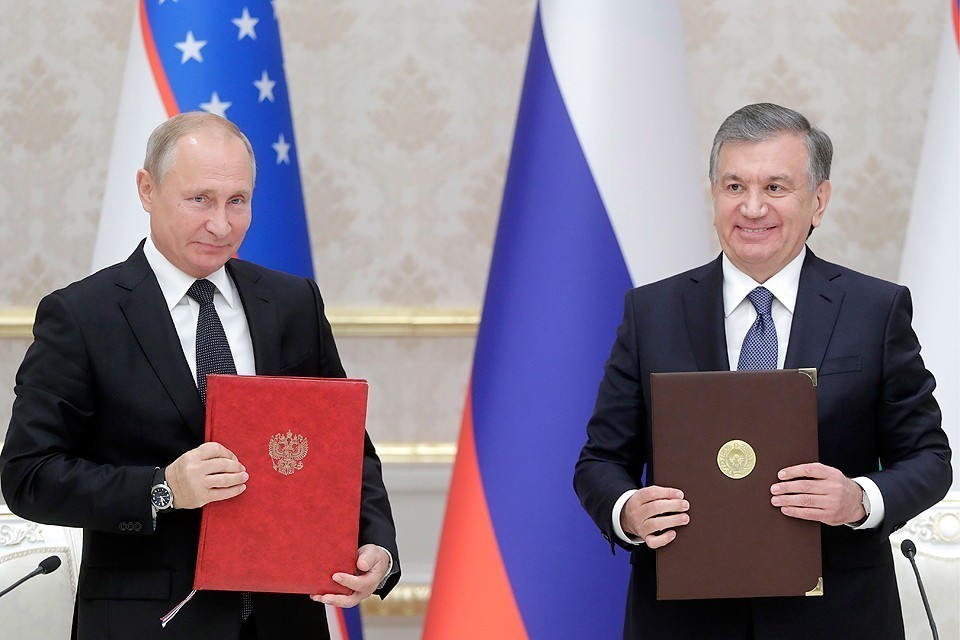 Путин обсудил ситуацию в Афганистане с президентом Узбекистана Фото: Михаил Метцель/ТАСС