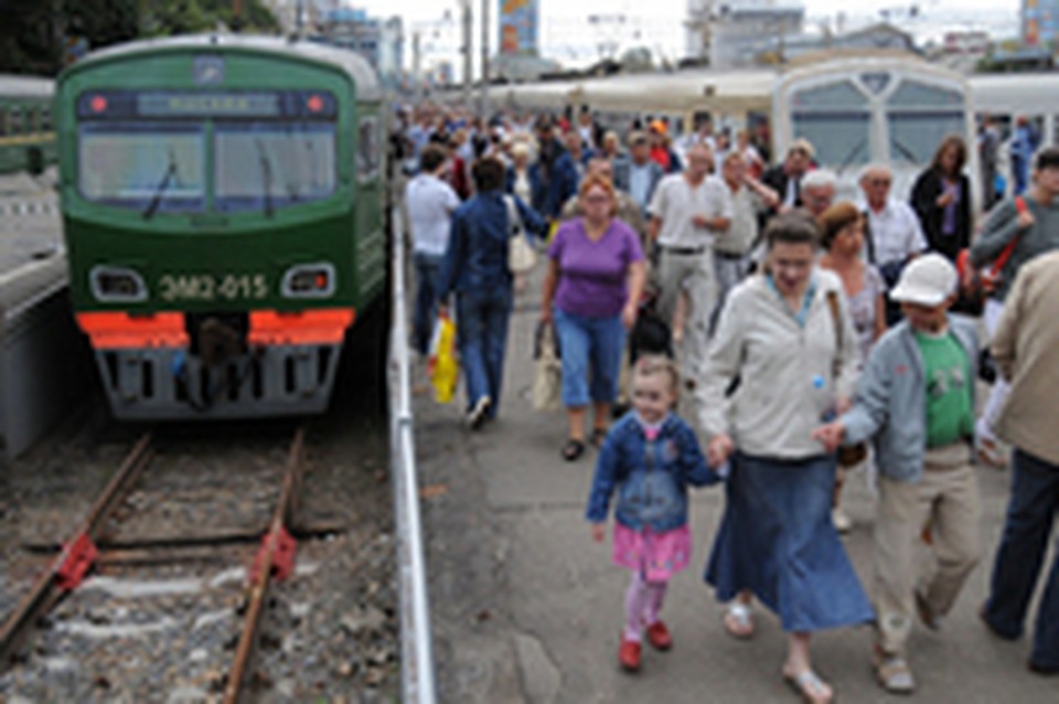 Александрова порно домогания в электричке русское порно