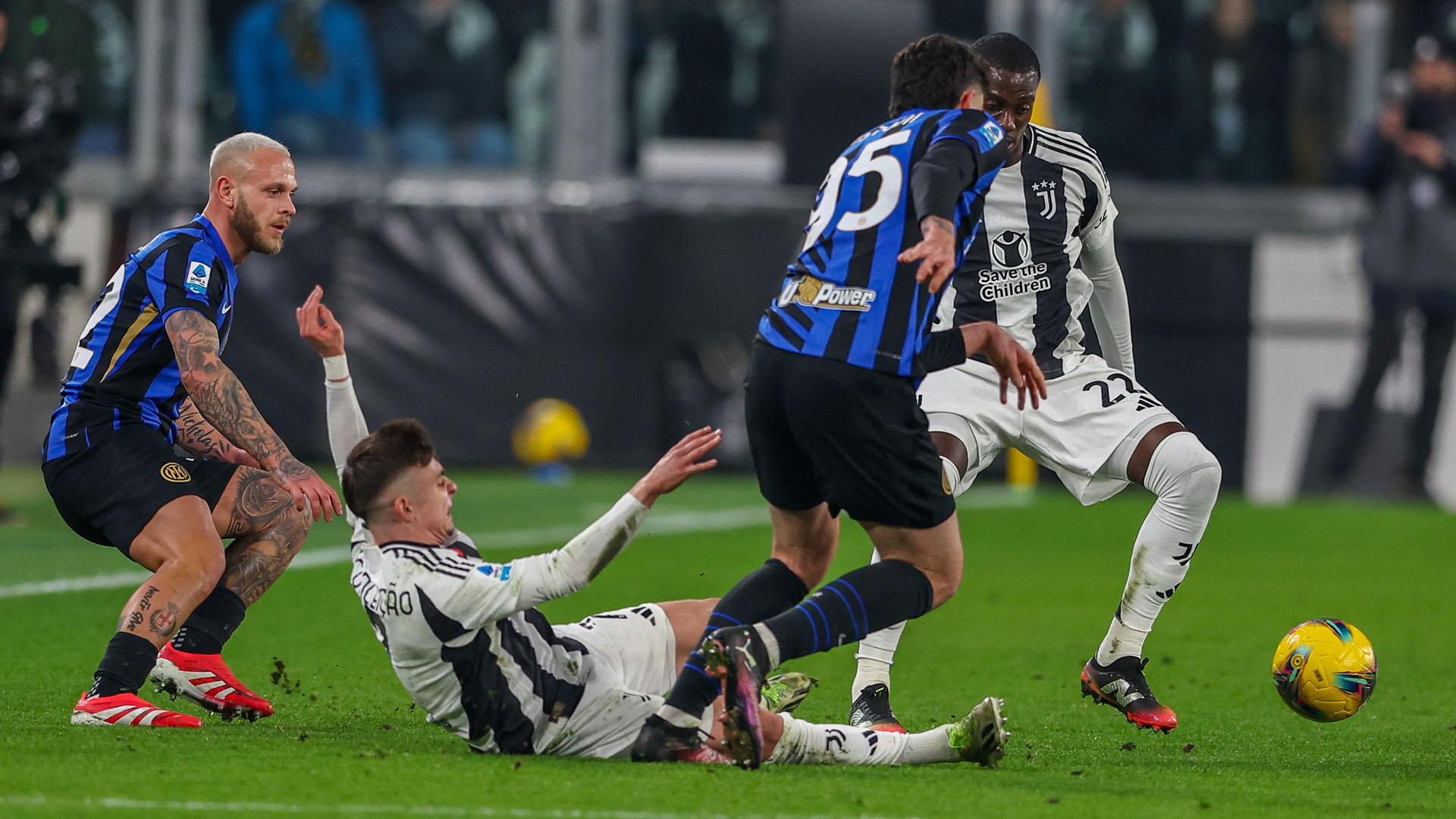 ФК «Интер М» — ФК «Ювентус». Фото: globallookpress.com/Stanislaw Klepka