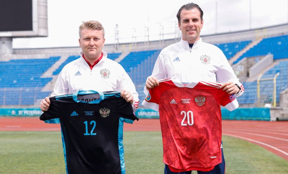 Наши парни выйдут против финнов в красном. Фото: официальный Twitter сборной России.
