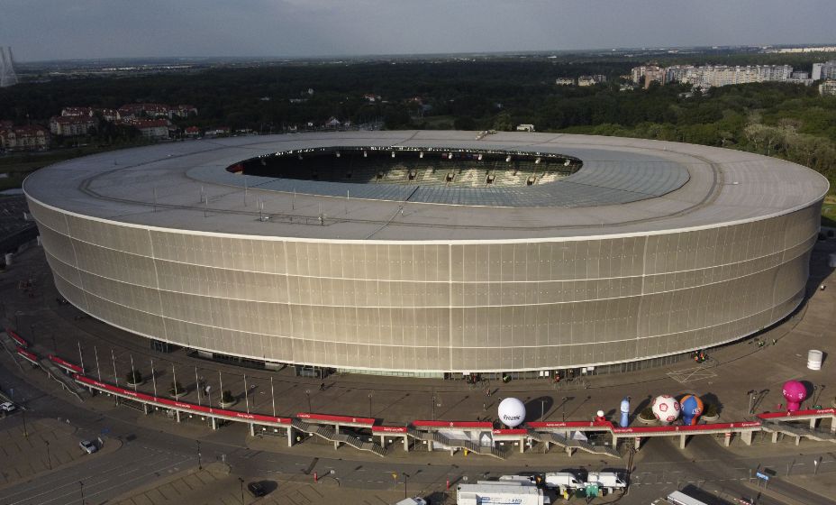Так выглядит стадион во Вроцлаве, где Польша играет с Россией. Фото: Reuters