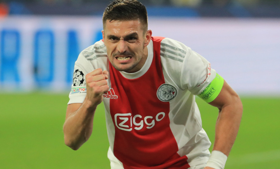 Капитан «Аякса» Тадич помог команде отыграться в матче Лиги чемпионов. Фото: Reuters