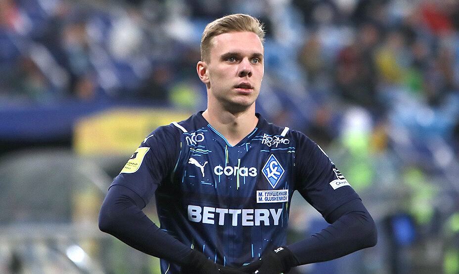 Максим Глушенков