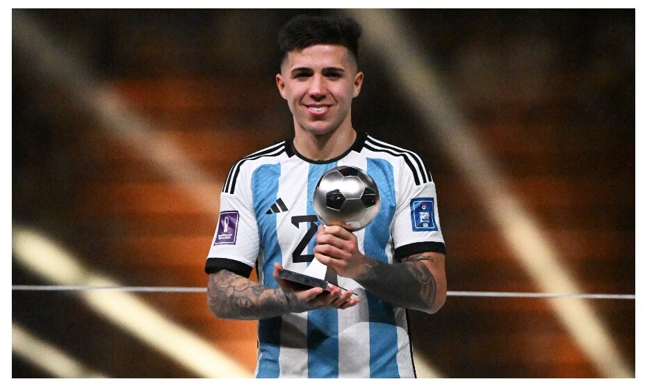 Энцо Фернандес