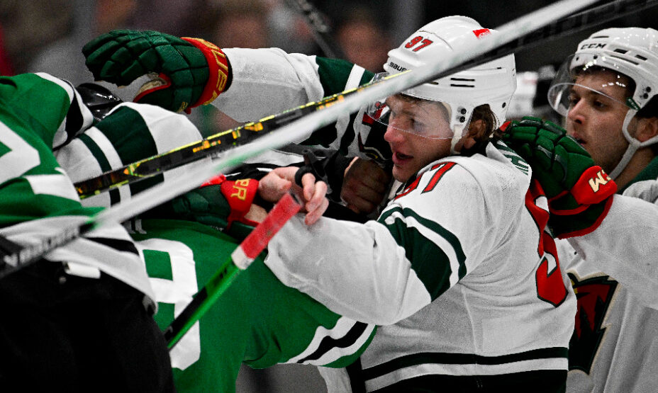 Кирилл Капризов, хоккей