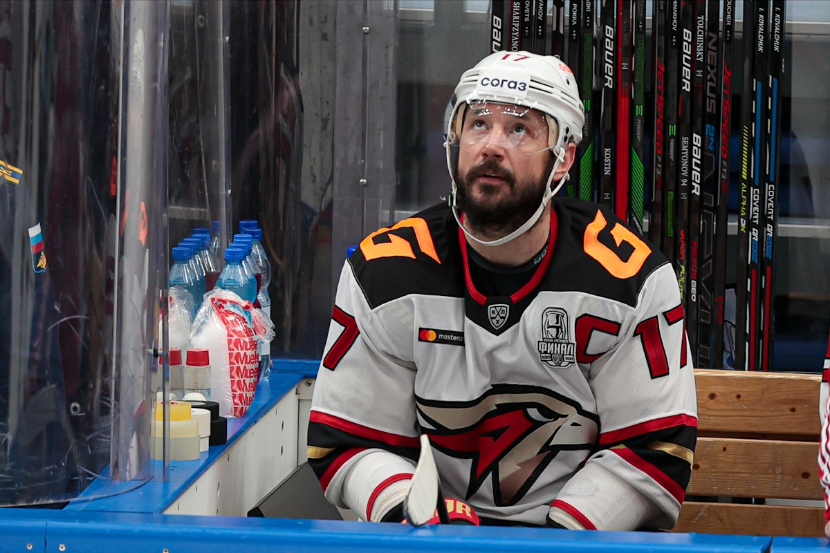 С 2021 года Илья Ковальчук не выходил на лед как хоккеист, тогда он играл за омский 