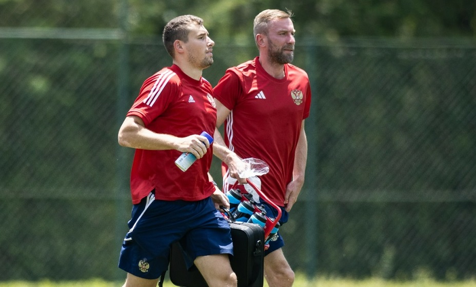 Врач сборной России спас женщину в аэропорту Сан-Паулу. Фото: РФС