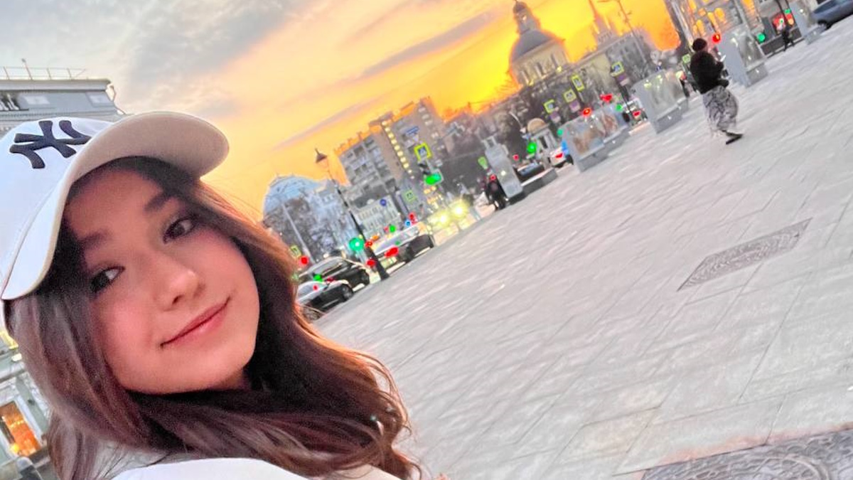 Камила Валиева наслаждается теплом в Москве. Фото: соцсети фигуристки Камилы Валиевой