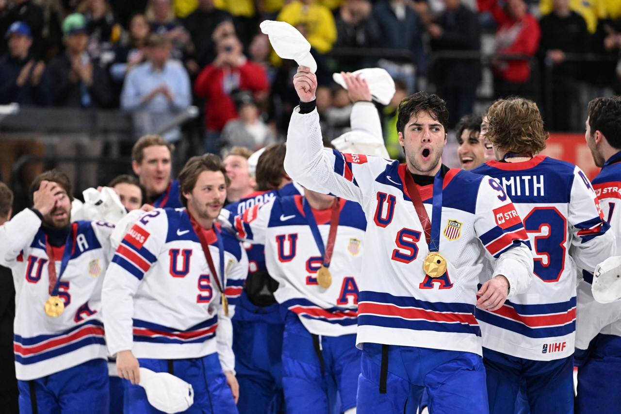 Сборной США хватило одной шайбы для чемпионства. Фото: Global Look Press