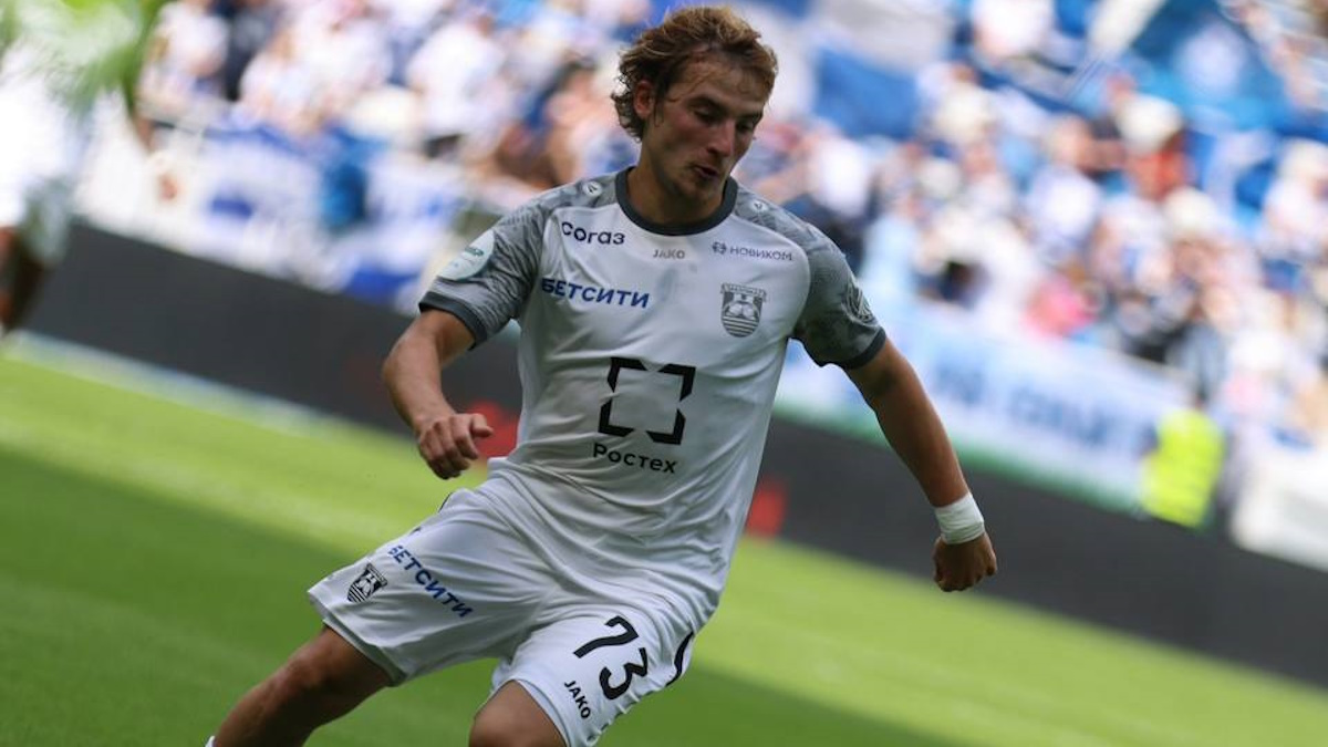 Максим Петров Фото: пресс-служба ФК 