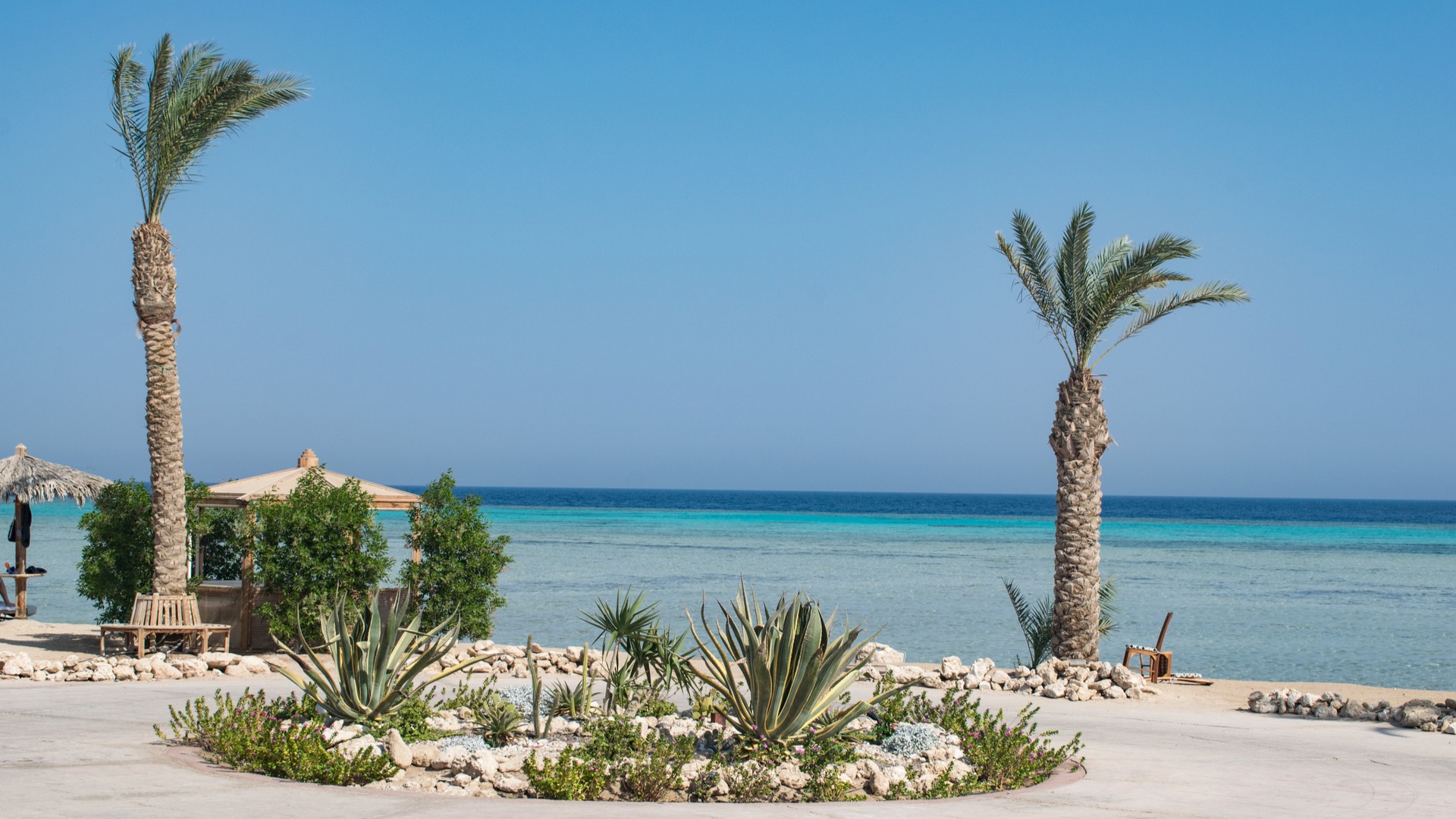 Умиротворяющий вид на пляж Брейкерс, Хургада.