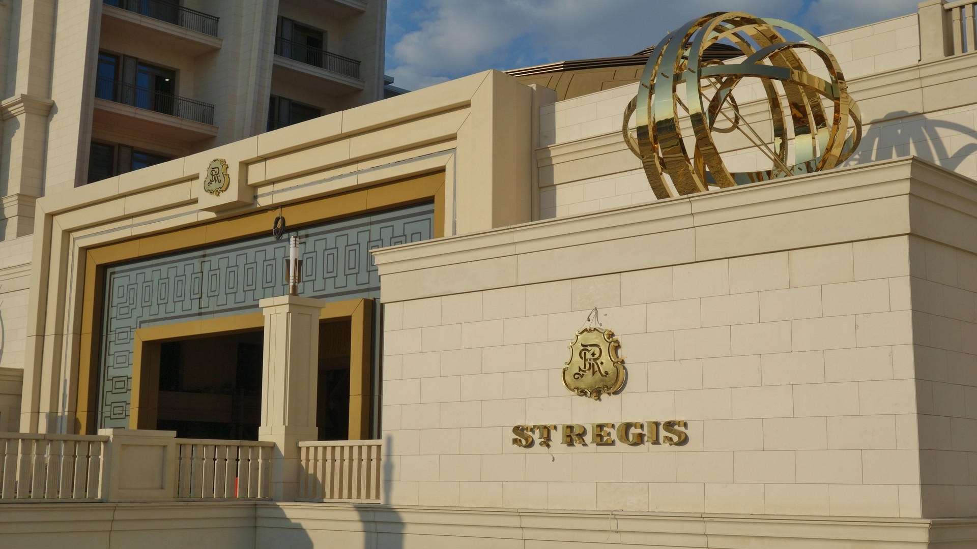 Роскошный отель The St. Regis Astana.